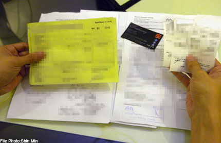 Singaporean woman, 76, loses $5k to scratch-and-win scam