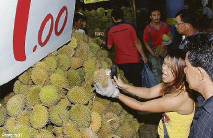 Durian fever ahead of Ramadan