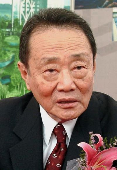 tan sri lau cho kun - Diana Abraham