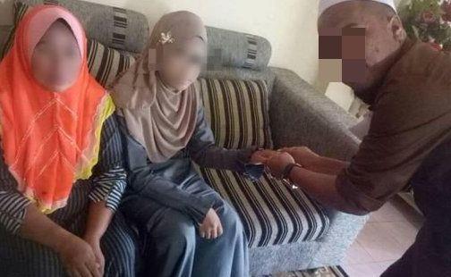 11 Year Old Girl Who Married 41 Year Old Malaysian Sent Back To Thailand Malaysia News Asiaone 
