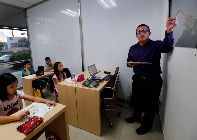 3 popular jobs for Singaporeans who want to be their own boss, Business