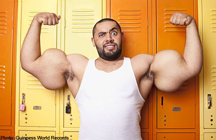 Biceps exploding man with The Rise