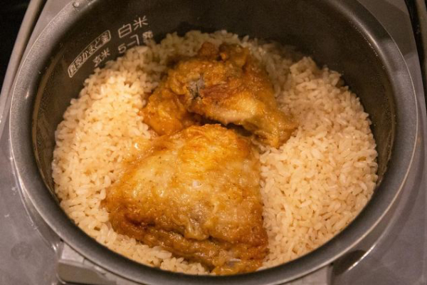 Rice Cooker Meal Recipes To Dish Out During This #StayHome Period