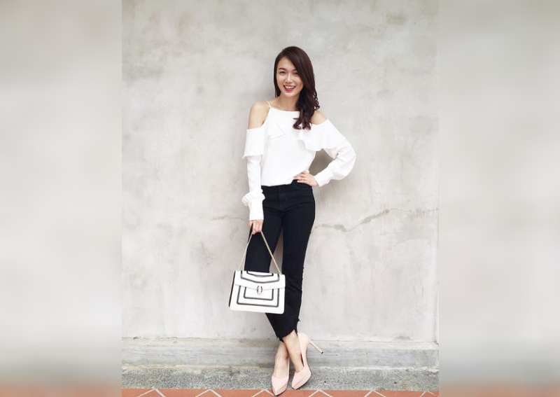 Red Bags Are The New Favourites Loved By Celebs Like Zoe Tay And
