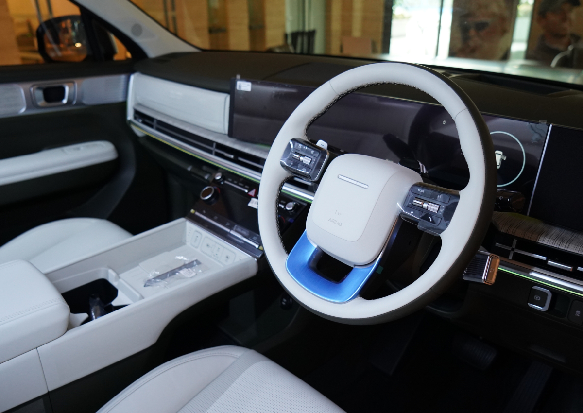 New-generation Hyundai Santa Fe is full of surprises, Lifestyle News