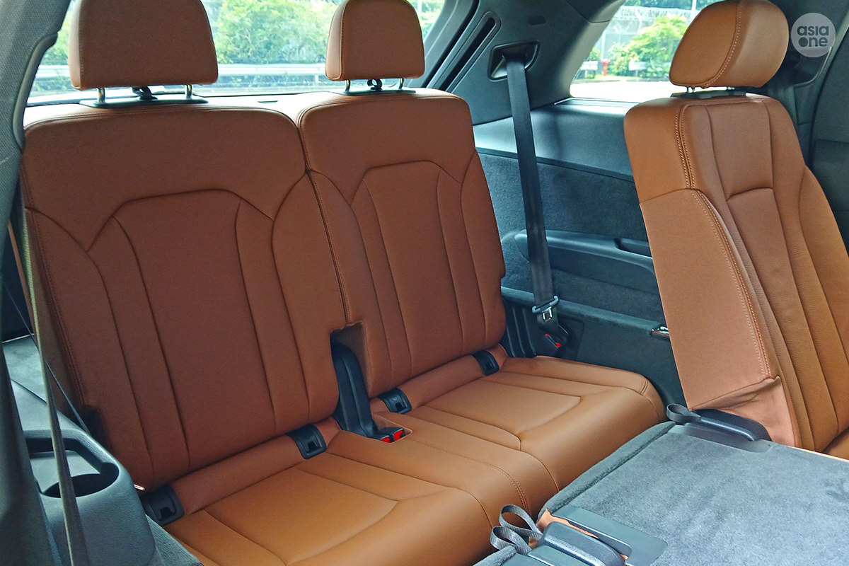 Audi Q7 third row seats