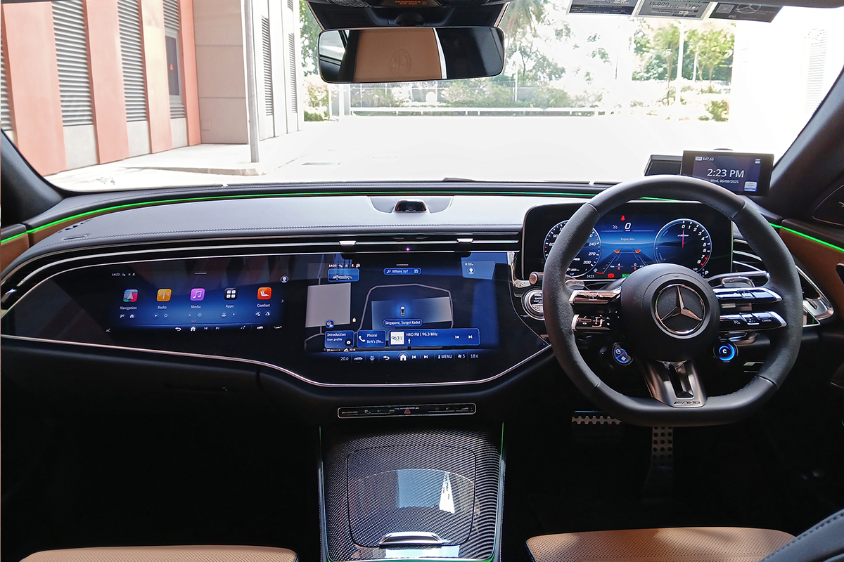 Mercedes-AMG E53 interior