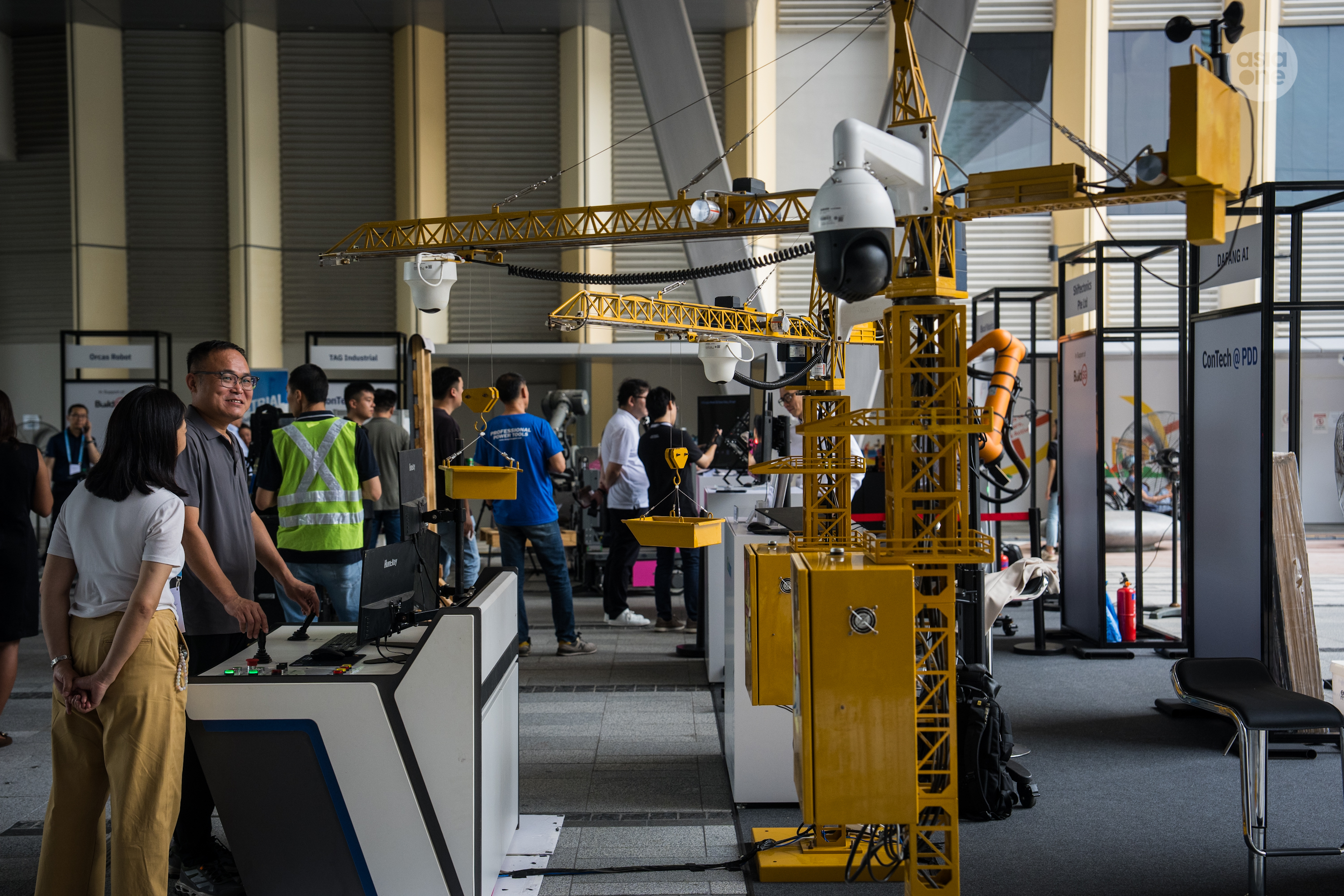 An artificial intelligence-enabled smart tower crane solution which allows crane operators to control cranes remotely from a dedicated control room. It also includes AI-powered anti-collision technology and real-time risk assessment.