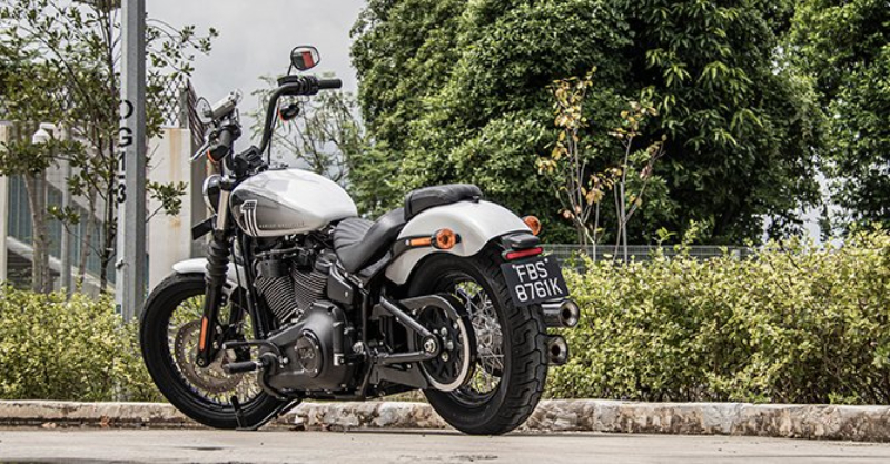 Bike Review Harley Davidson Street Bob Is A Cool Cruiser That s 