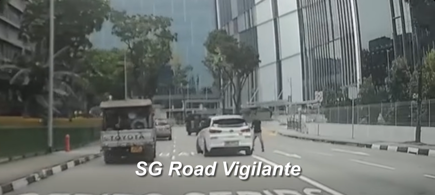 The first altercation took place outside Mapletree Hi-Tech Park along Kallang Way.