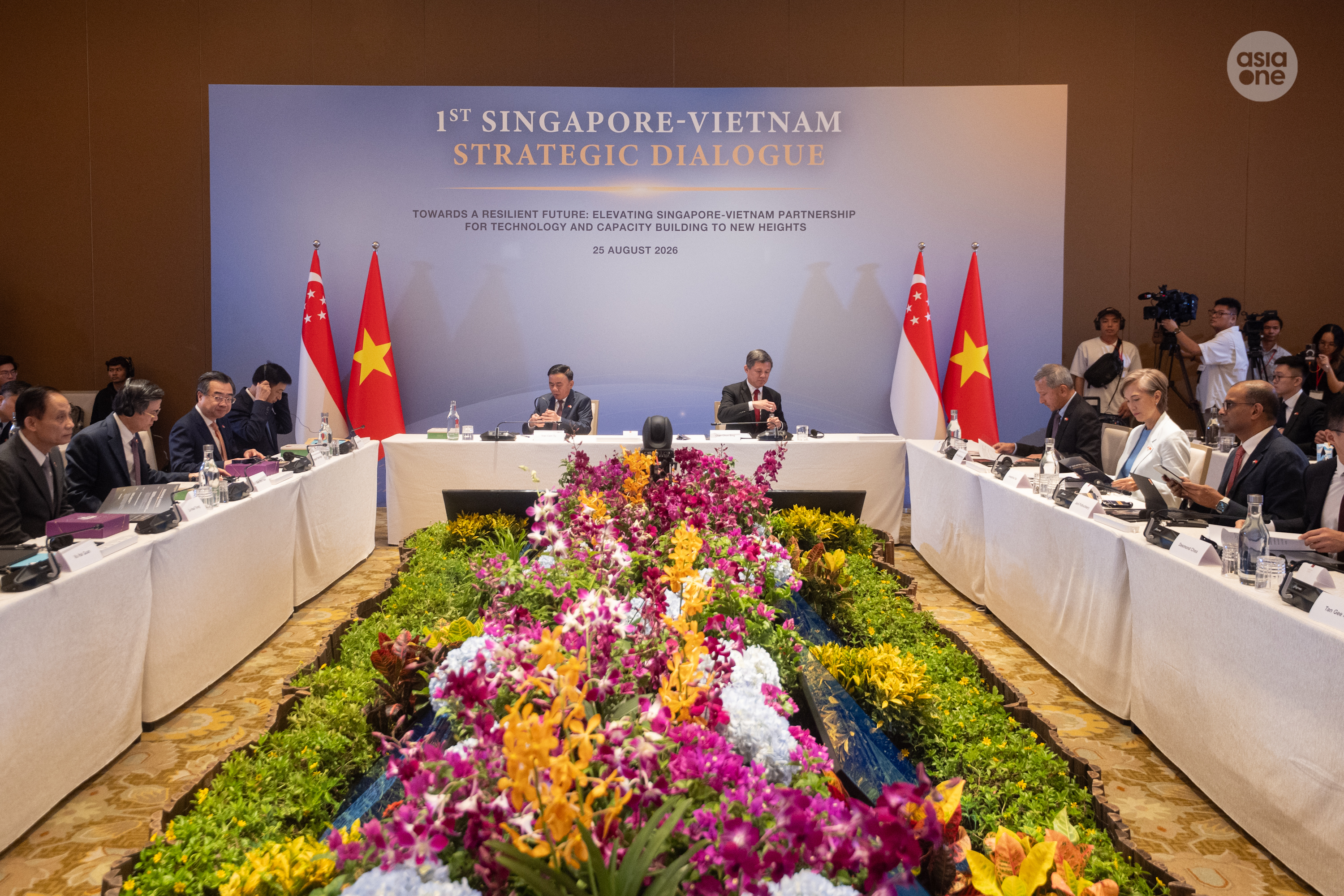 The Singapore and Vietnam delegations at the inaugural Singapore-Vietnam Strategic Dialogue on Tuesday (Aug 25).