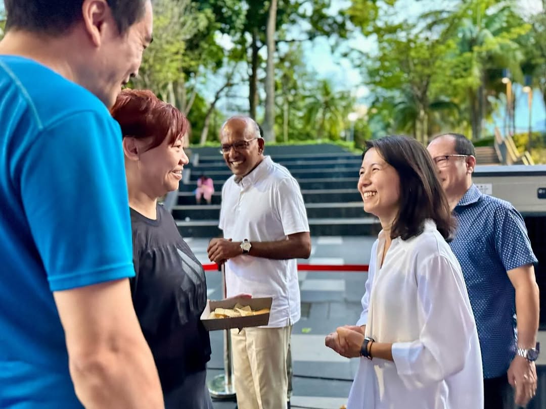 Former MDDI director Goh Han Yan at a Nee Soon Central community event with anchor minister for Nee Soon GRC K Shanmugam on Sunday evening (Apr 6). 