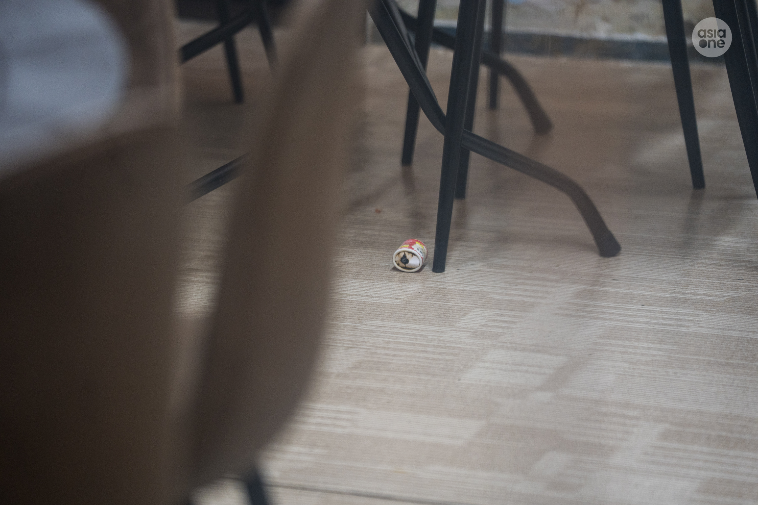 At least seven cans of jellified insecticide were placed at various parts of the first-floor restaurant.