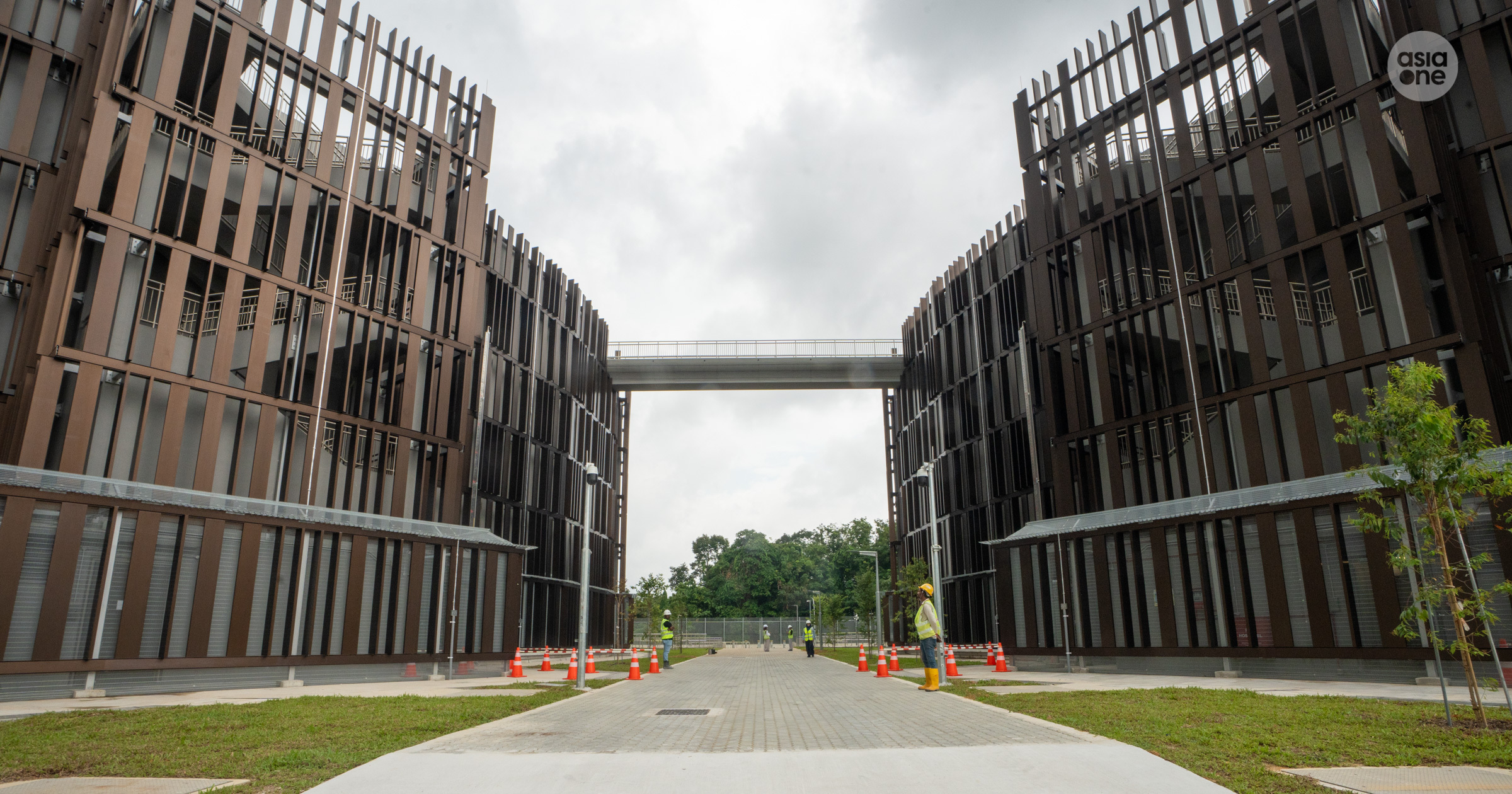 Tengah Service Reservoir comprises two tanks with a combined capacity equivalent to 22 Olympic-sized pools.