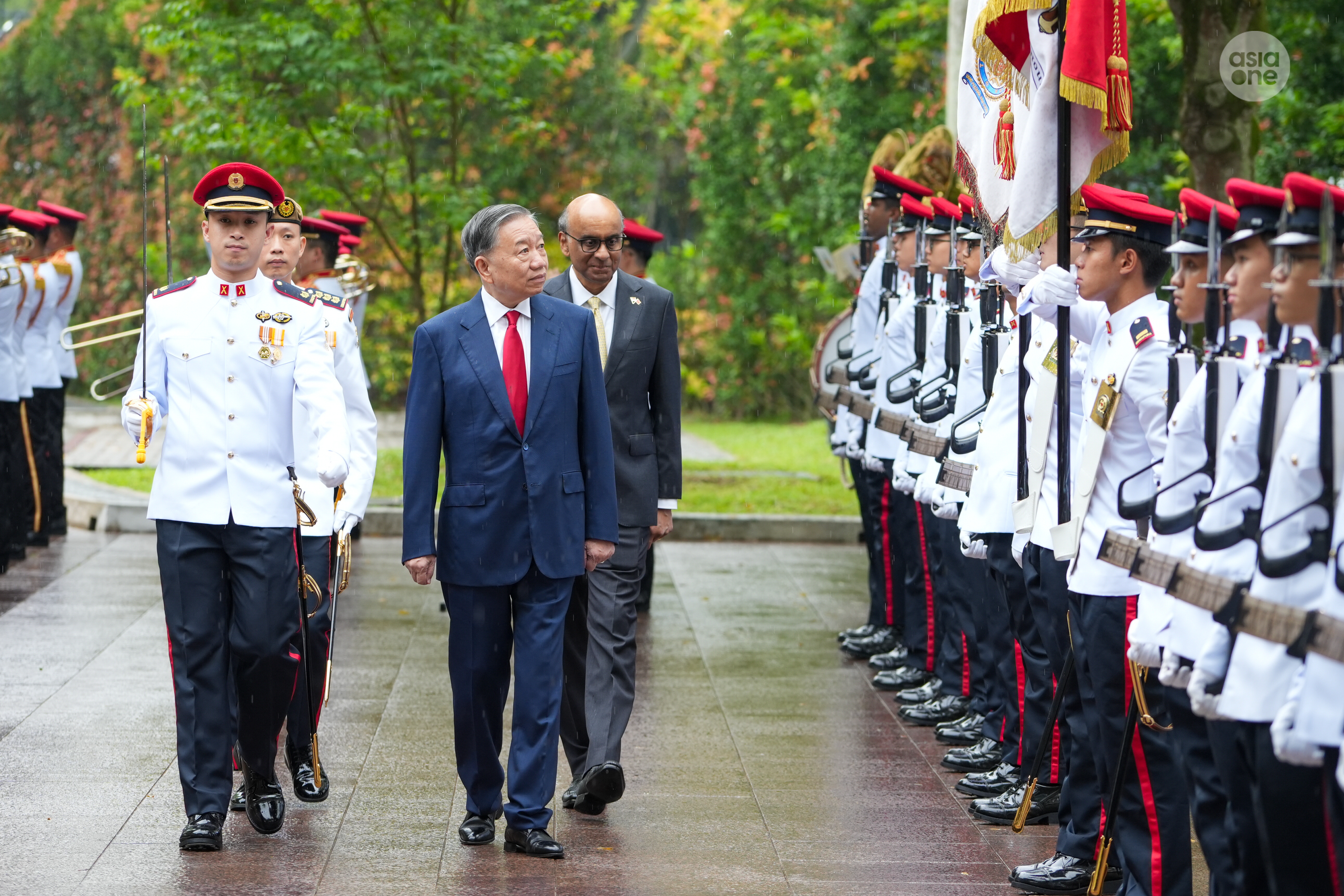 Vietnam President To Lam inspecting a guard of honour contingent during a welcome ceremony on the occasion of his four-day state visit to Singapore till May 31.