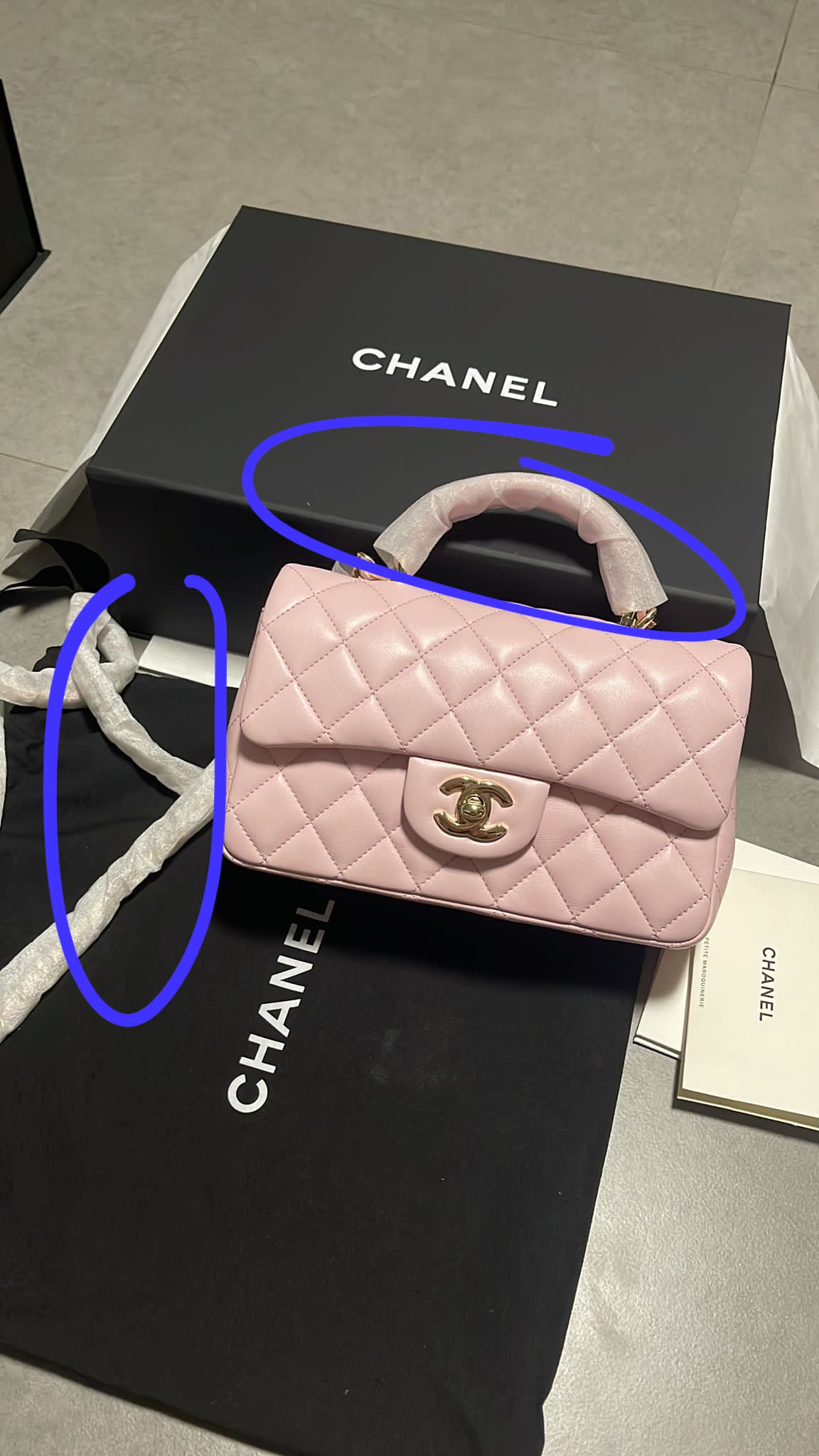 Seller on Instagram allegedly dupes woman into paying $3,600 for a fake  Chanel bag, then ghosts her, Singapore News - AsiaOne