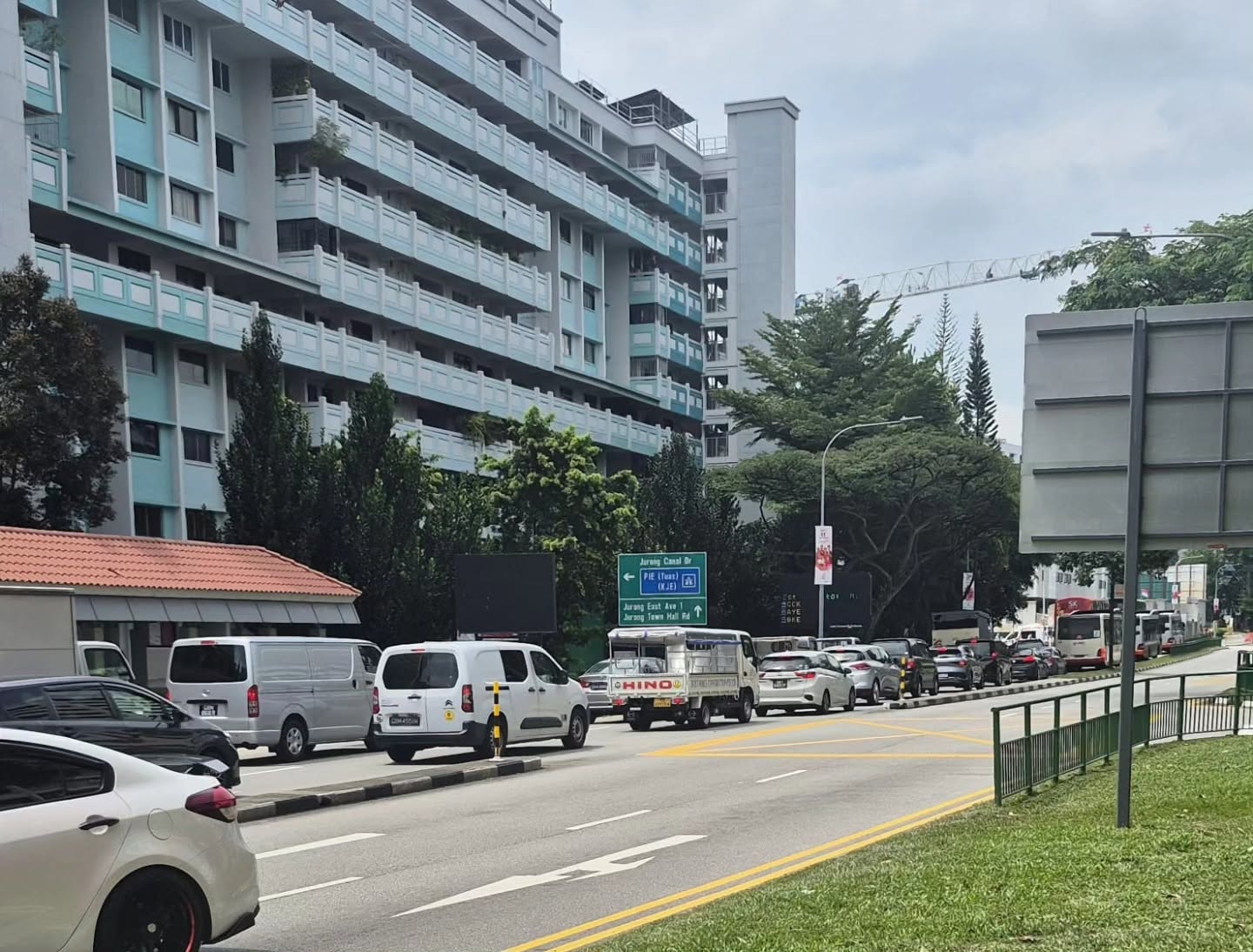 Traffic tailback as seen from Block 491 Jurong West Avenue 1.