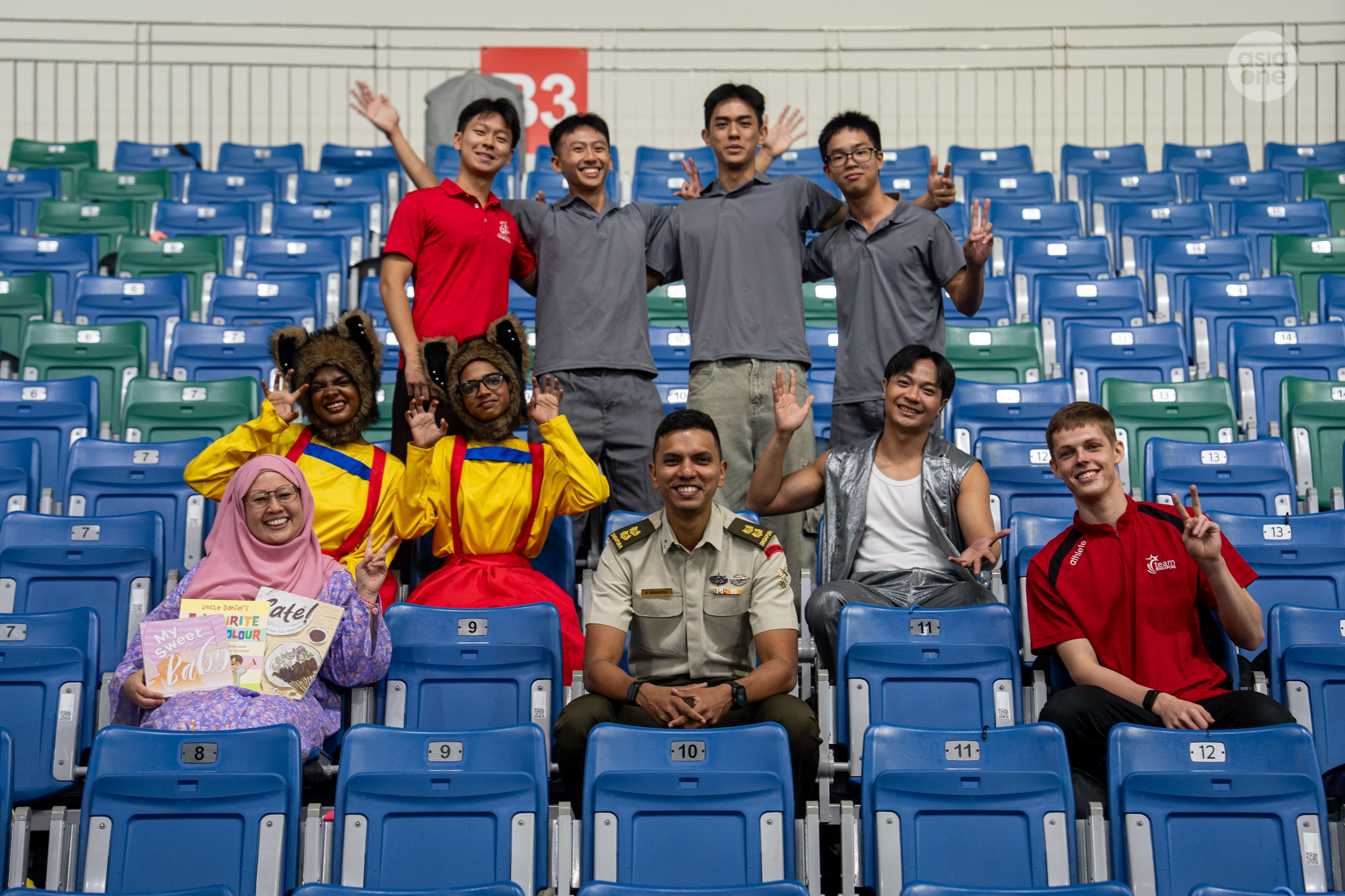 Lieutenant Colonel Shahreel Rajaratnam (middle, in uniform) chairs the NDP's show support committee.