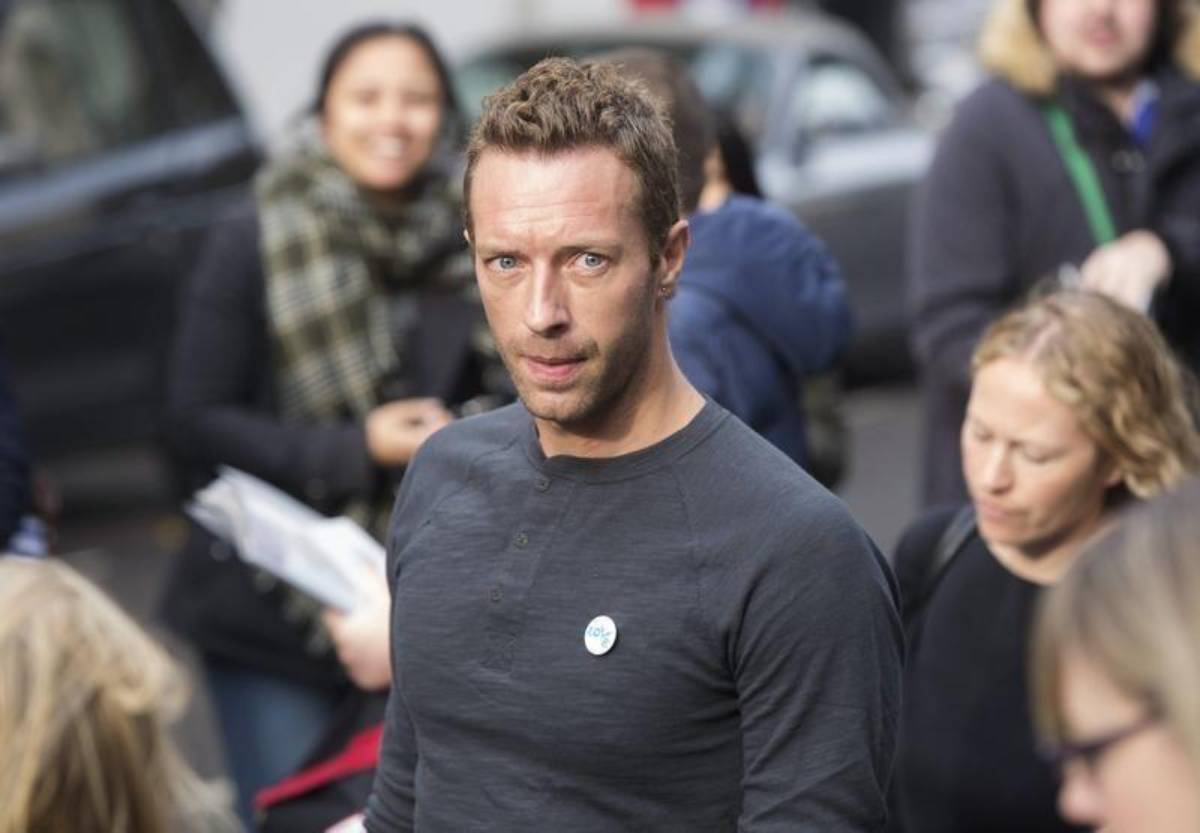 Chris Martin used to 'worry' about his sexuality, Entertainment News
