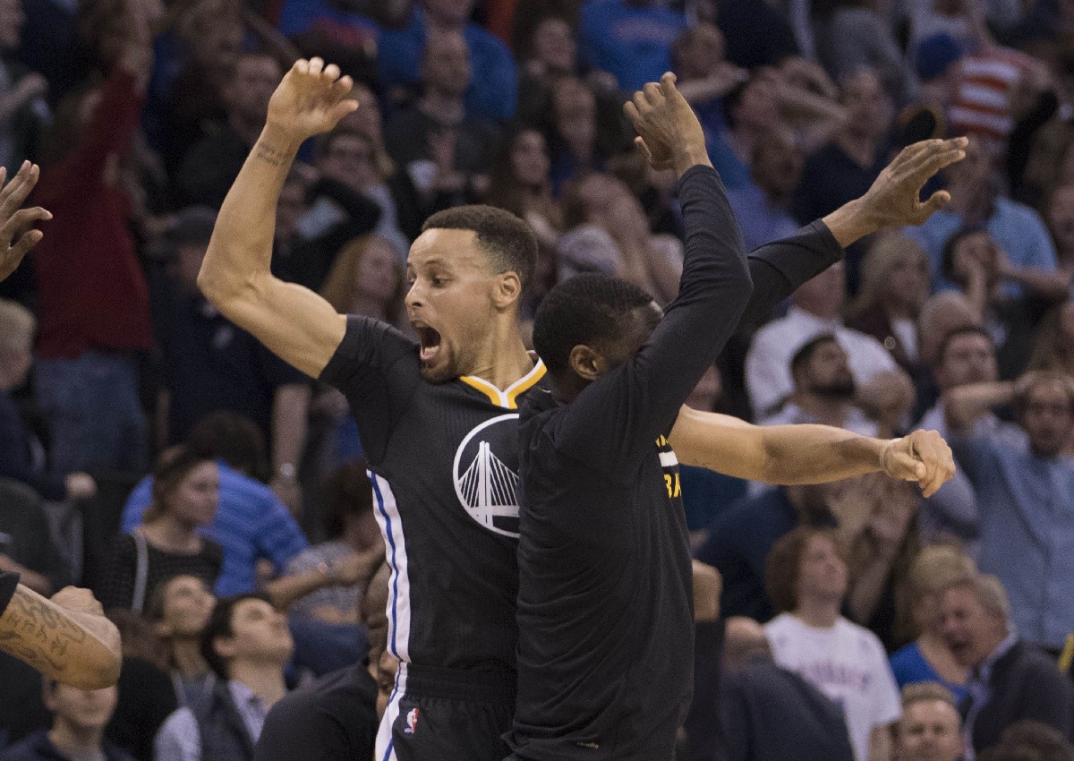NBA Curry ties record for threes in a game with 12, News AsiaOne