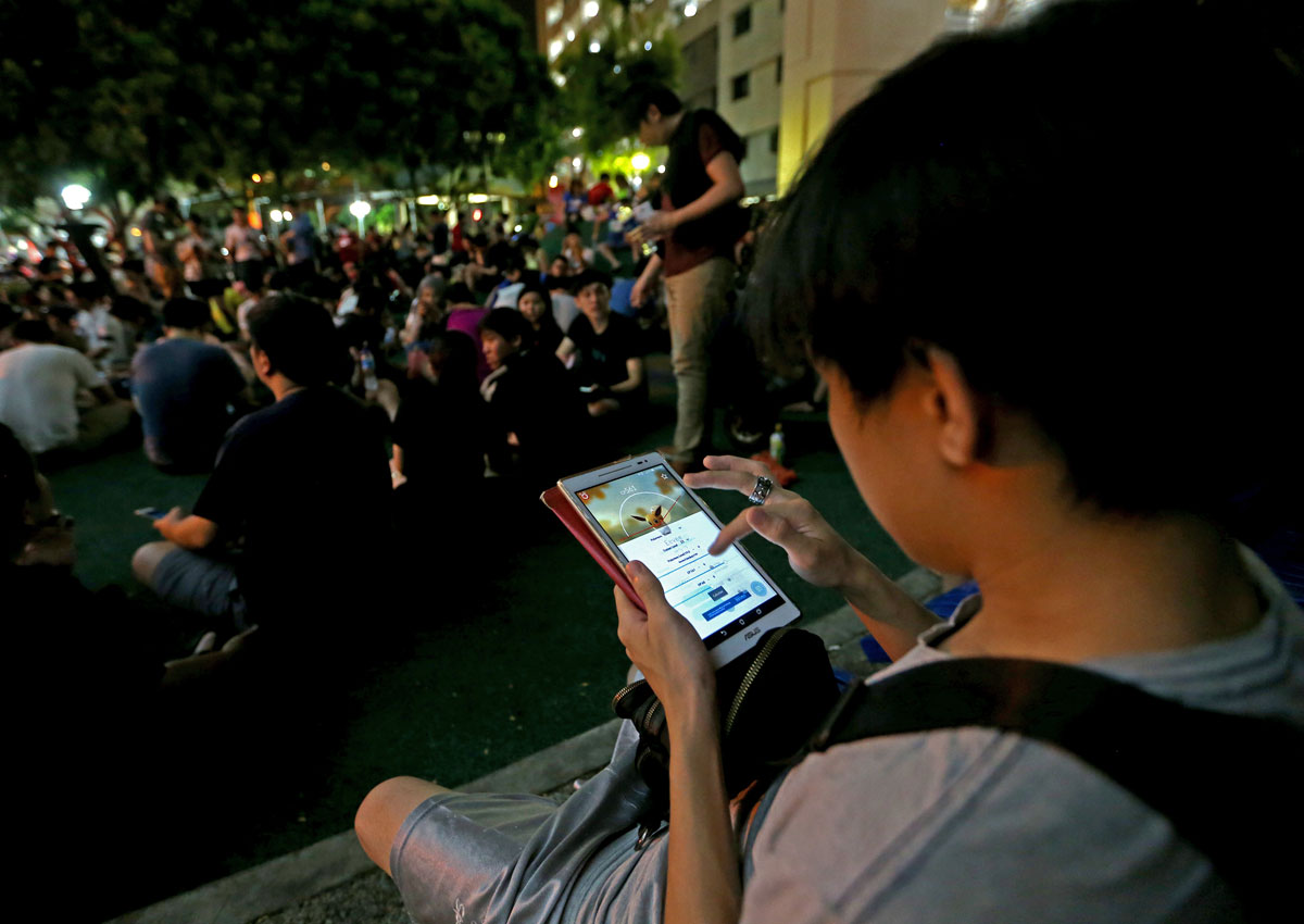 Problems Abound As Pokemon Go Craze Grips Korea Asia News Asiaone