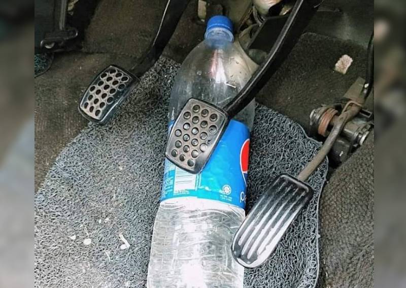 Placing a water bottle in your car can be deadly. Here's why