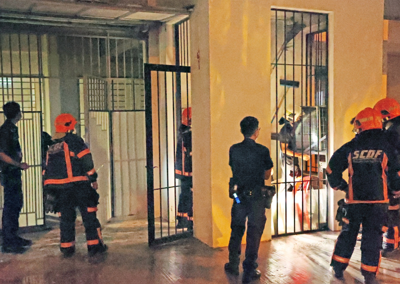 Explosion from aircon compressor heard in Hougang, 30 people evacuated