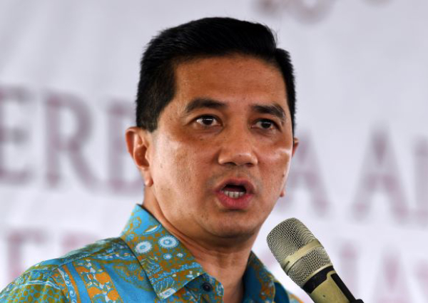 Video Penuh 1 2 3 4 Full Video Azmin Ali Dan Haziq Aziz Akhirnya Tersebar Azmin Ali Love Haziq Aziz Youtube