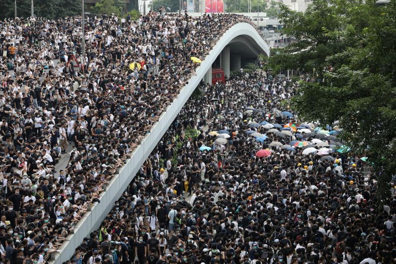 Hong Kong Authorities Shut Government Offices Due To Protests Asia News Asiaone
