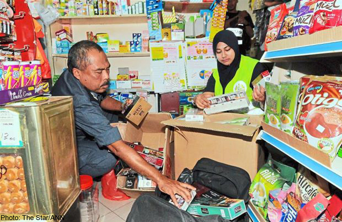 Illegal Ciggies Seized During Raid On Sundry Shops In Malaysia Singapore News Asiaone