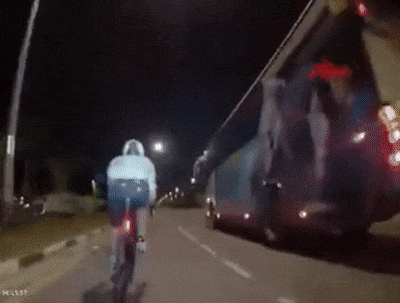160322_cyclingbus.gif