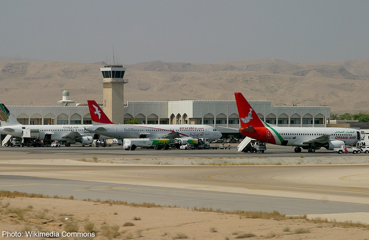 Airliner diverted to UAE airbase after bomb warningnews agency, World