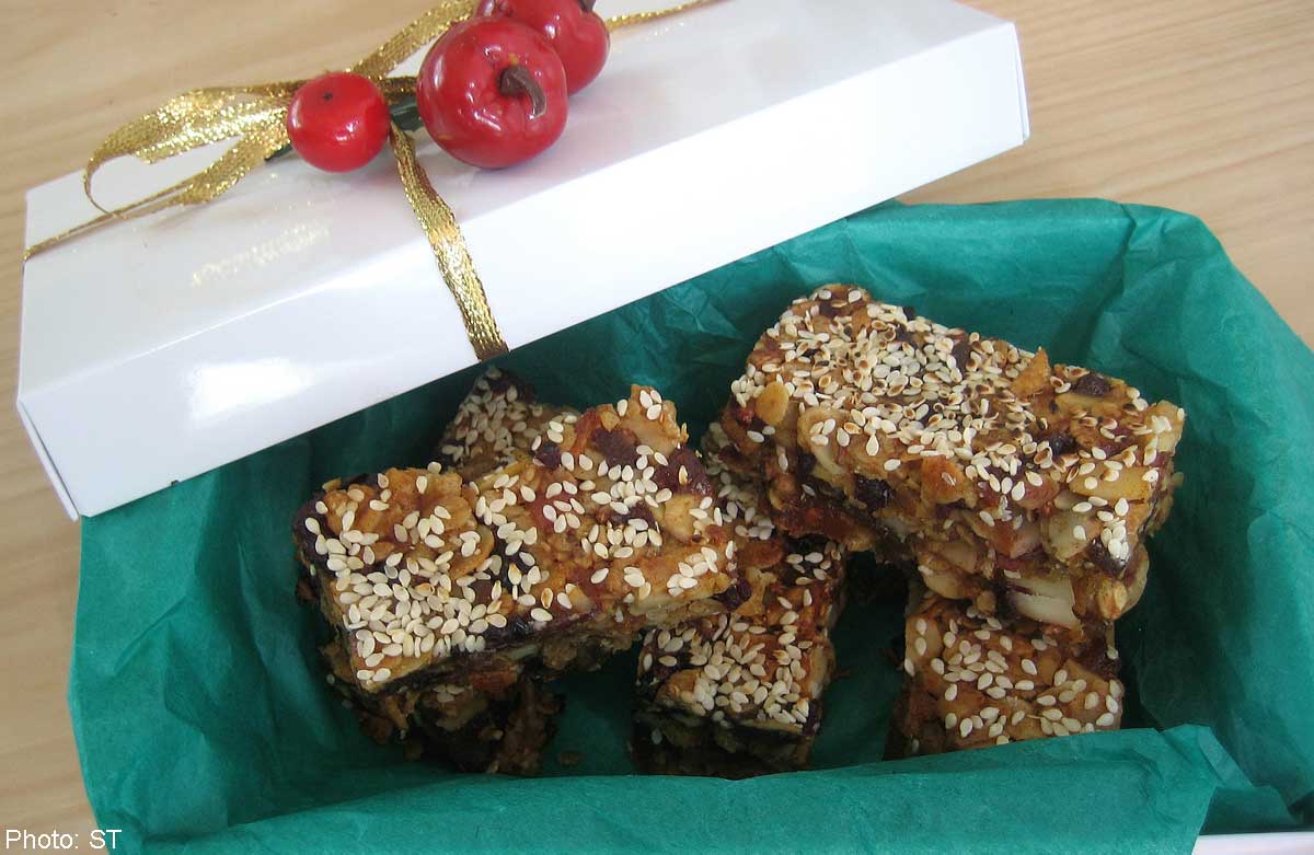 Recipe Fruit and nut Bars Food News AsiaOne