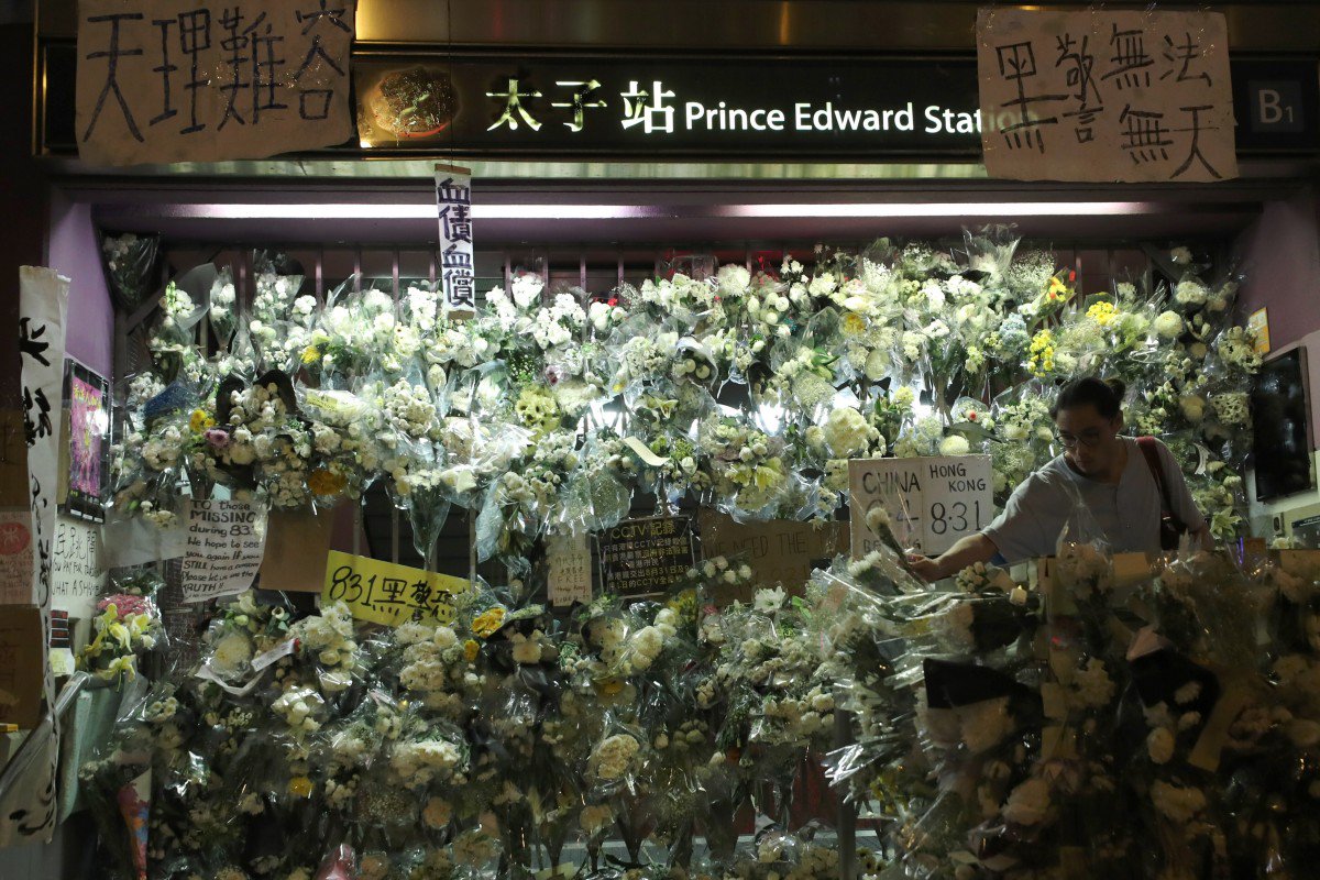 Three Hong Kong Protesters Jump To Their Deaths After Slamming Chinese Oppression Amid City S Unrest Daily Mail Online