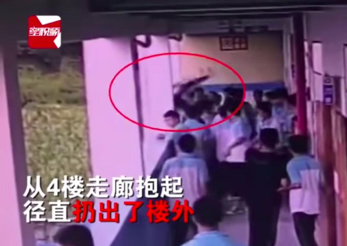 Chinese Student Throws Alleged Bully Off 4th Floor Of School Building China News Asiaone