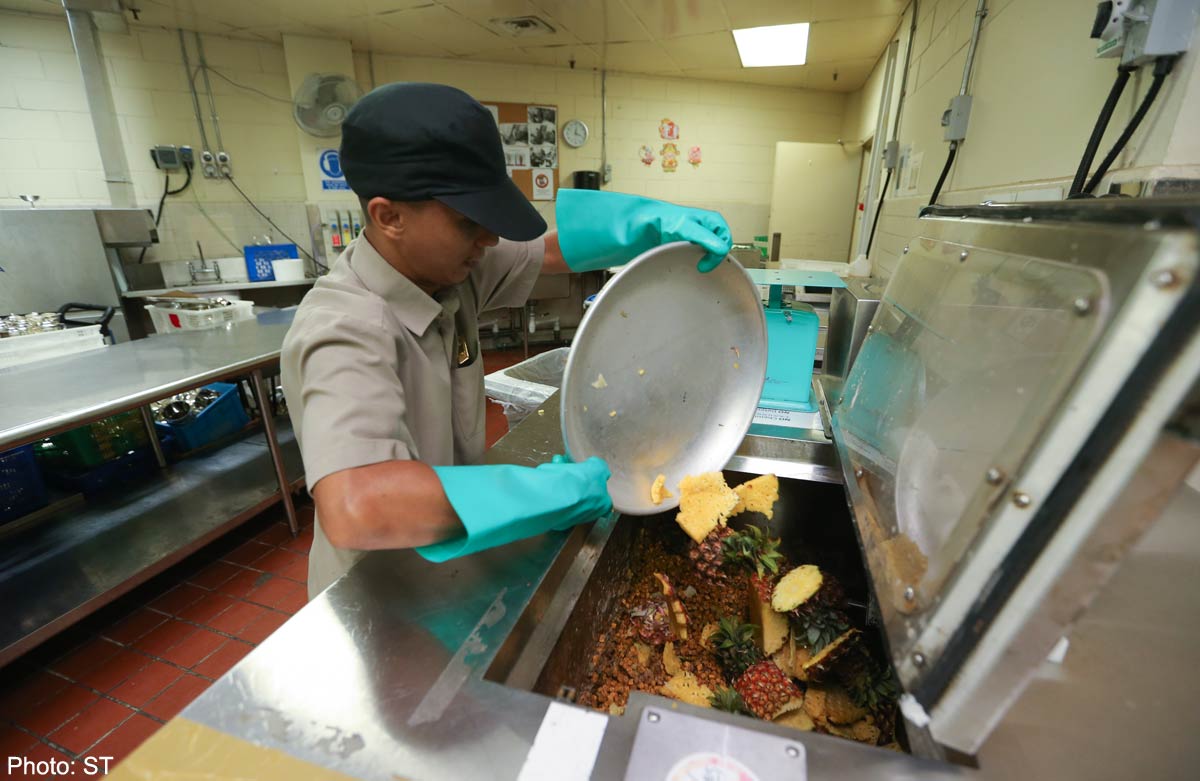 Two pilot programmes to recycle food waste, Food News AsiaOne
