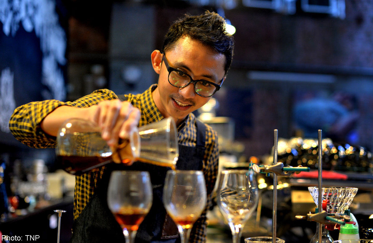 Confessions of a barista He's a rock star coffee maker, Food News