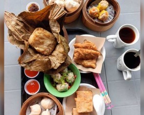 &#039;Hidden gem&#039; dim sum stall reopens in Bukit Batok, chef-owner keeps prices low so families can afford to eat