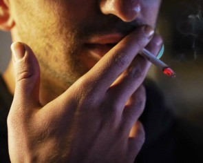 Malaysia redraws anti-smoking bill amid concerns over loss of rights