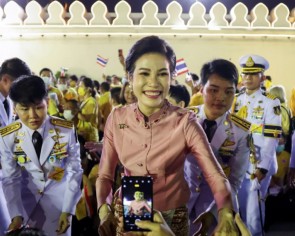 As Thai king&#039;s consort Sineenat returns, so do rumours of a plot to oust her
