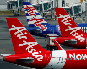 AirAsia: 1 scandal too many, or too big for Mahathir&#039;s Malaysia to let fail?