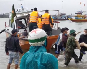 At least 13 tourists found dead after boat capsizes off central Vietnam