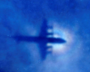 New suspected MH370 debris found in Mozambique