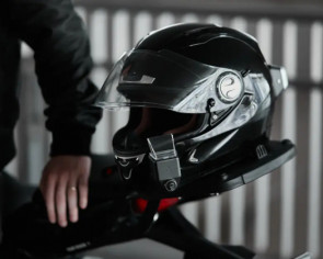 Singapore startup launches crowdfunding campaign for its smart helmet attachment