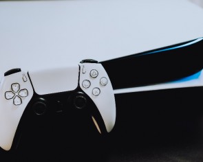 Sony&#039;s hardware reveal supposedly includes headsets and PS5-focused gaming monitors