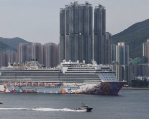 Resorts World Cruises customer tries to redeem $2,700 credits but has to pay double for similar package now