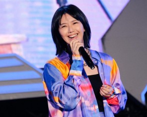 &#039;While I despair over my overhanging stomach&#039;: Stefanie Sun shares thoughts as her AI version trends