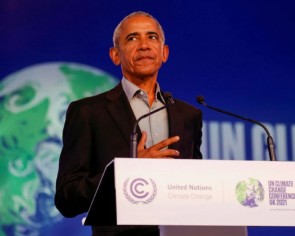 &#039;Stay angry&#039;: Obama urges youth to push leaders on climate