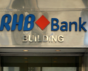 Abu Dhabi fund may spurn Malaysia RHB rights issue