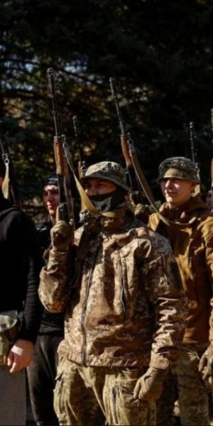 Ukraine launches military charm offensive as conscription flags